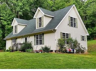 110 Park Ridge Ave, Swannanoa, NC 28778