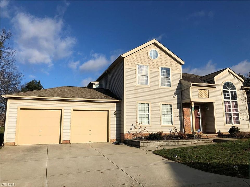 1st image of 8546 Ravenswood Ln