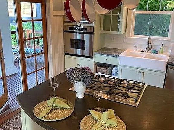 5th image of 15122 Annavera Ln
