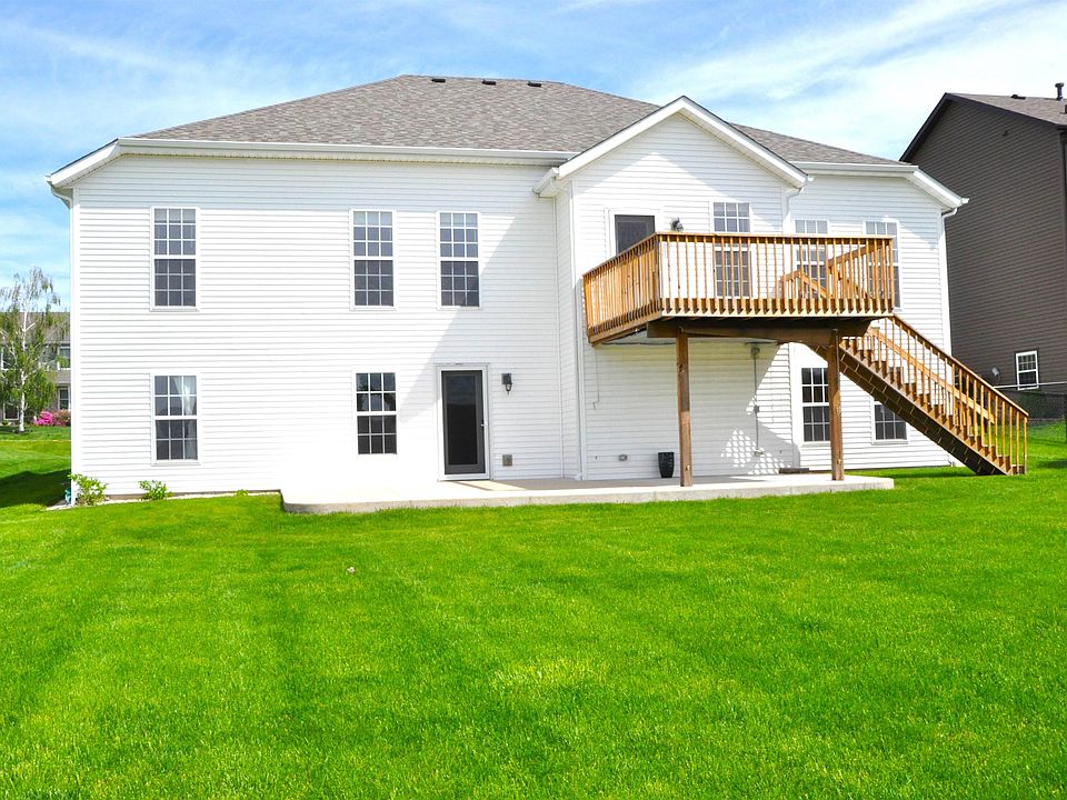 738 Ballymore Rd, Roscoe, IL 61073 Zillow