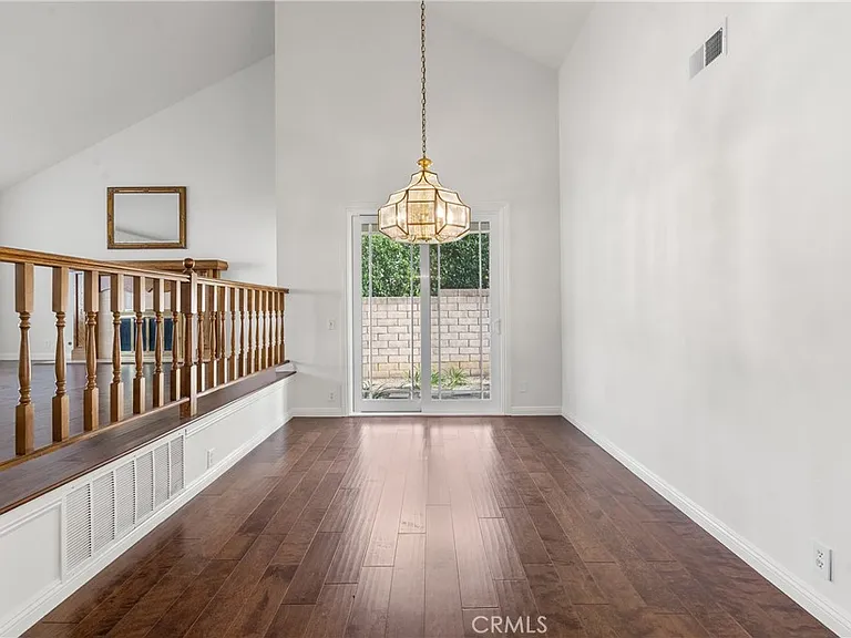 11861 Darby Ave — Photo 14