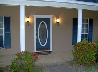 133 Oak Ridge Cir, Madison, MS 39110