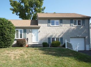307 Colonia Blvd, Colonia, NJ