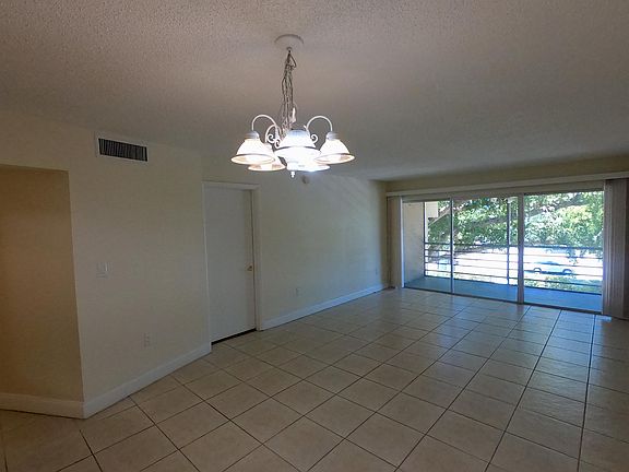 2nd image of 4255 N University Dr APT 310