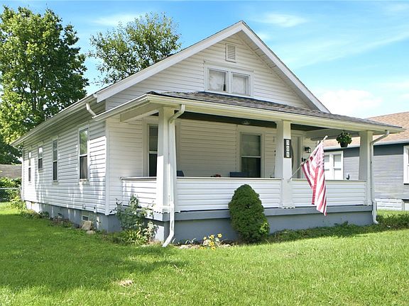 2nd image of 308 Forest Ave