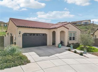 11489 Summit Ct, Corona, CA 92883