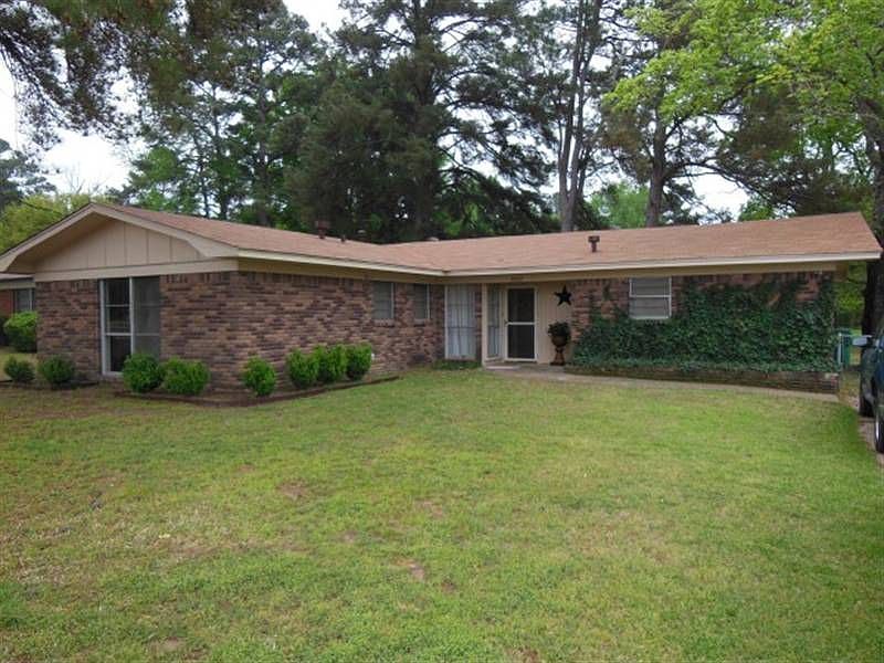 1st image of 3507 Beechwood Ln