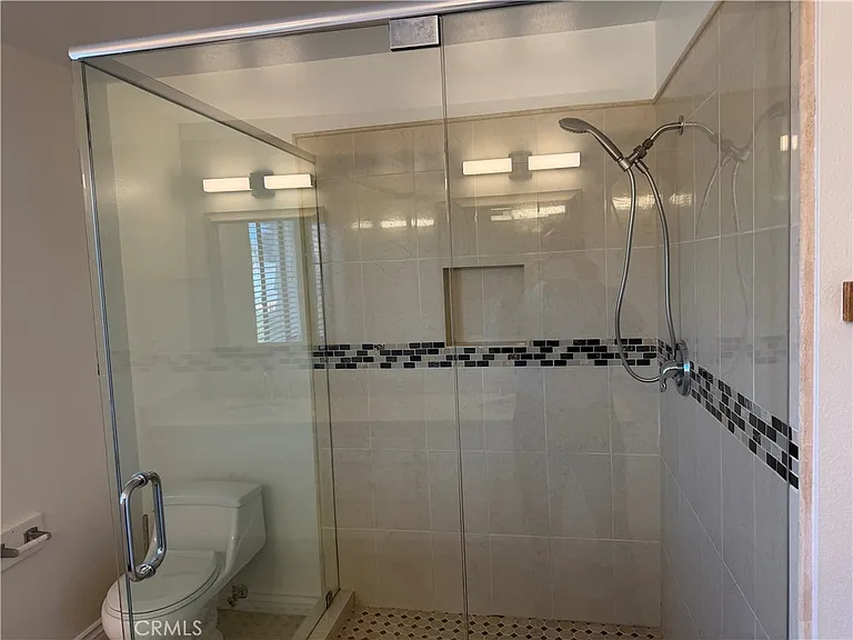 25311 Hillary Ln — Photo 8