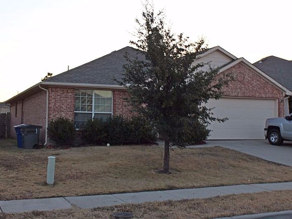 3rd image of 2720 Watercress Dr