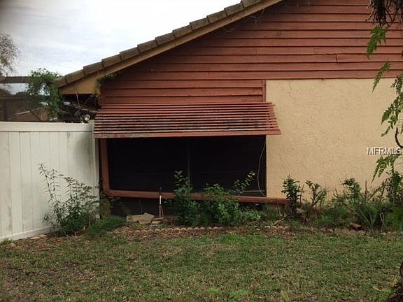 2nd image of 1785 Carolina Ct