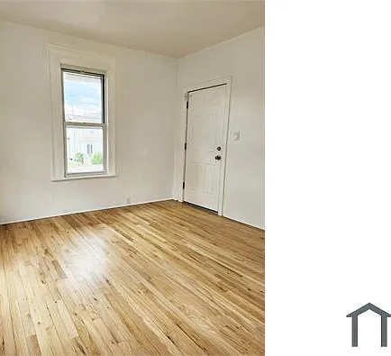 2 bed, 900 sqft, $2,100 — Photo 3
