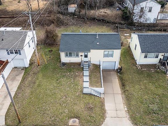 2nd image of 5632 Sapphire Ave
