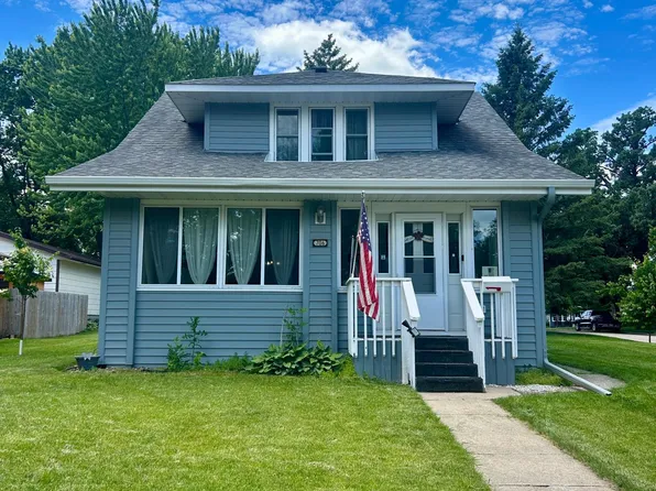 706 Franklin St SW, Hutchinson, MN 55350