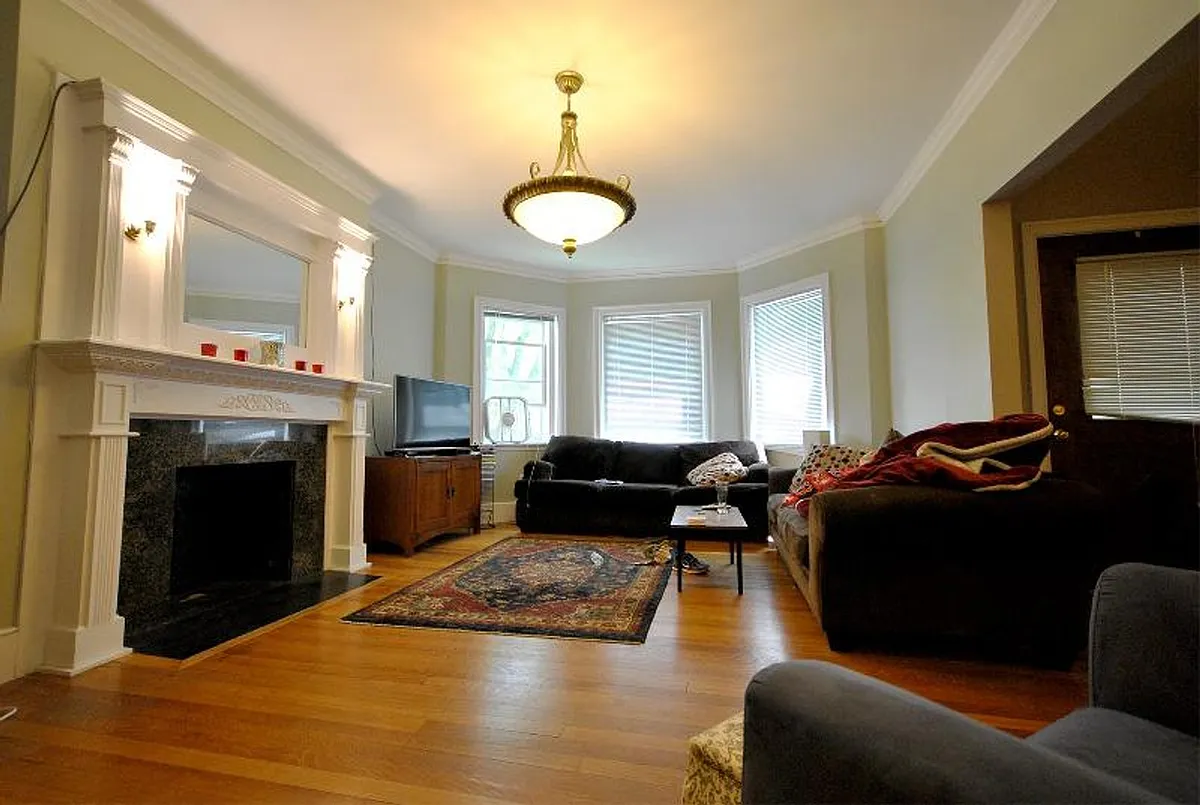 Building Photo - 43 Addington Rd #1