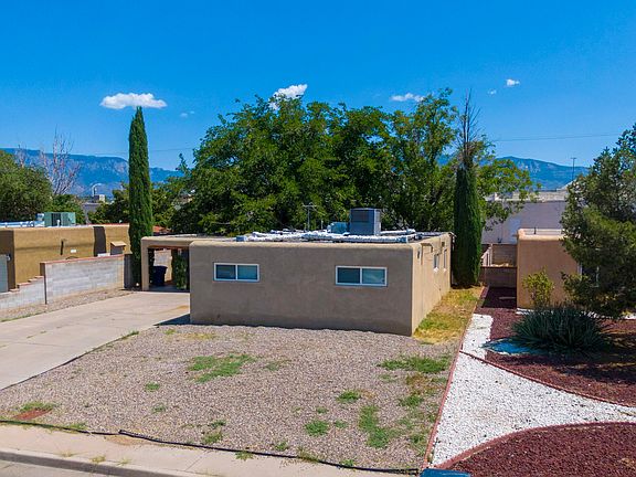 4th image of 2412 Cagua Dr NE