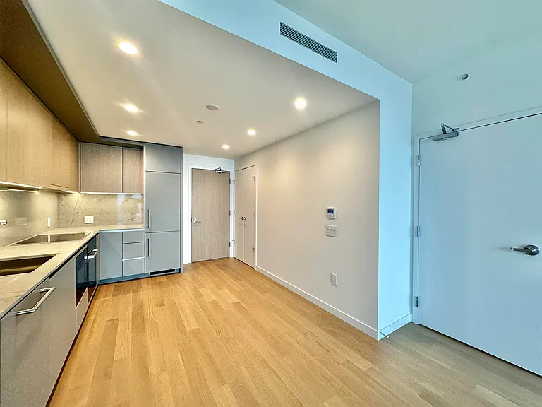 3963 Uplands Way #511-511A — Photo 3