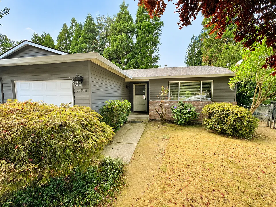 21318 SE Alder Ct