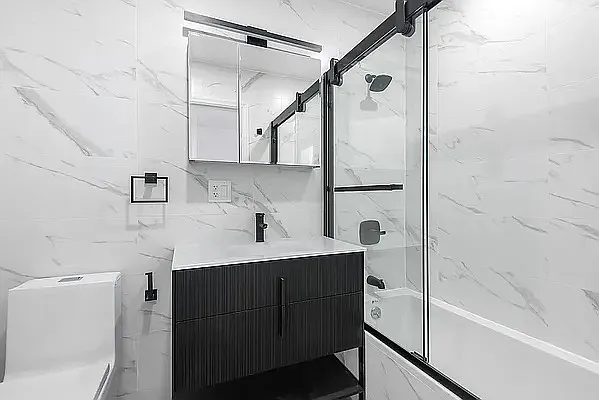 26 Broome Street — Photo 3