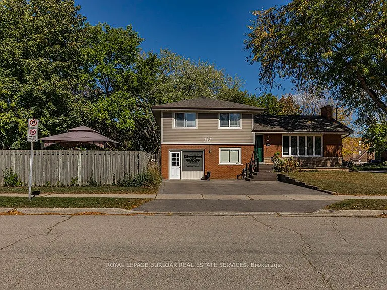 723 Hyde Rd — Photo 1