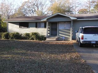 3685 Lee Dr, Jackson, MS 39212