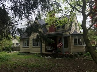 1168 Wabasso St, Walled Lake, MI 48390
