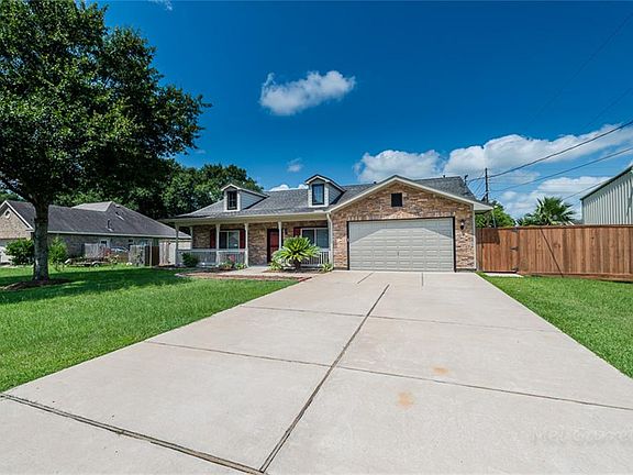 5th image of 2915 Fortuna Dr