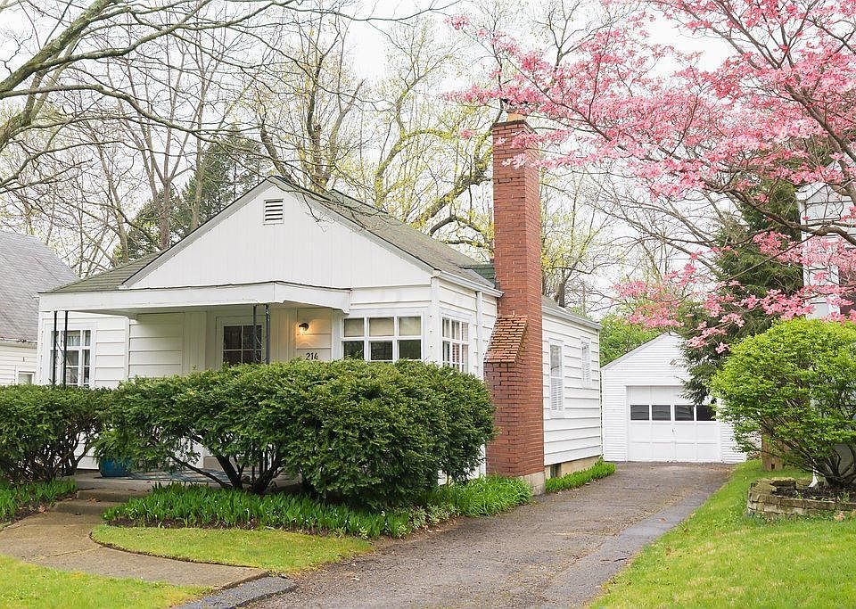 1st image of 214 Leland Ave
