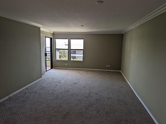 4th image of 260 Cagney Ln APT 212
