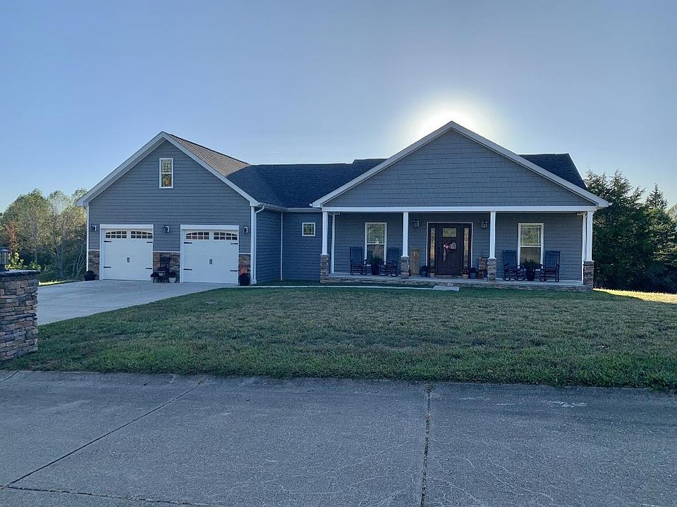 1st image of 50 Dover Dr