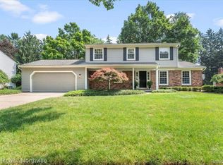 588 Morgan Cir, Northville, MI 48167