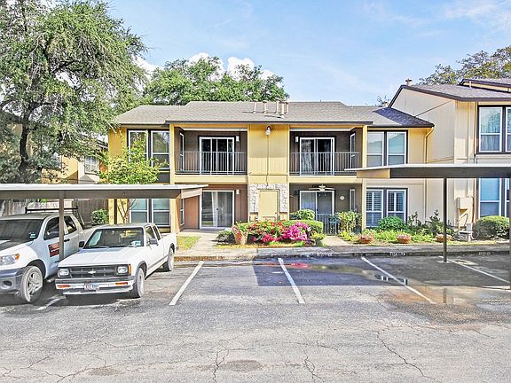 2nd image of 708 Everest Ave
