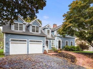 61 Scotland St, Hingham, MA 02043