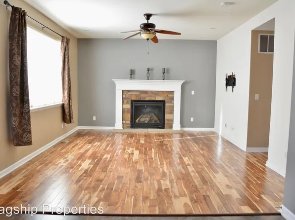 3121 Meadowbrook Pl, Dacono, CO 80514