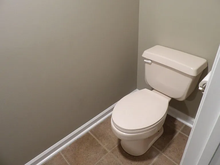 244 Meadowview Dr #12 — Photo 42