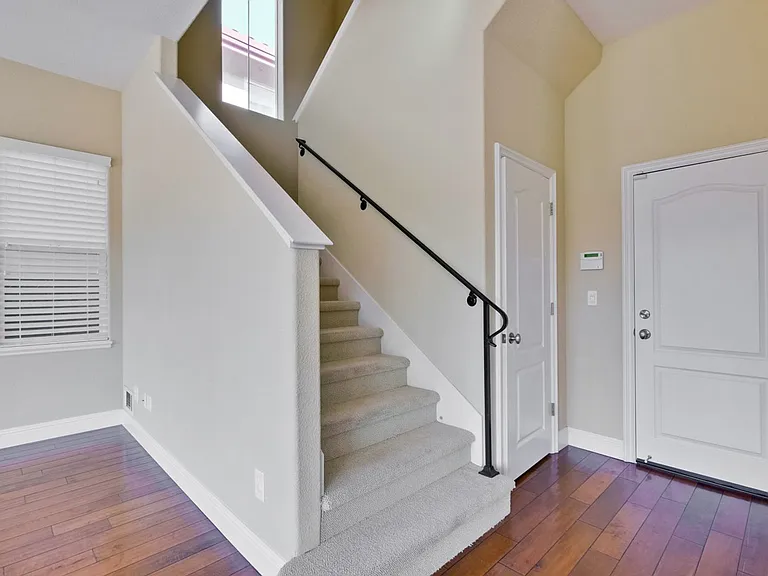 3027 Mousa Ct — Photo 34