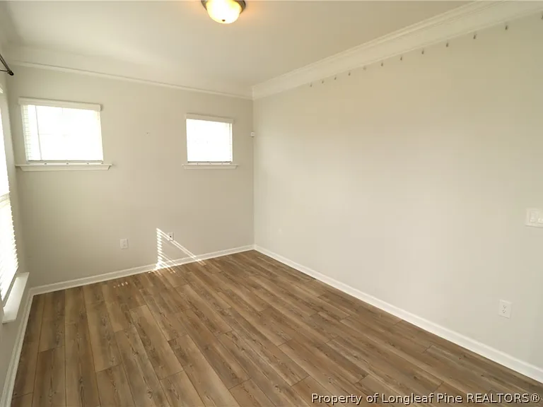 212 Breeders Cup Way Valencia #58 — Photo 5