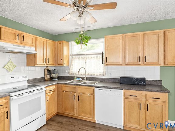5th image of 2502 Lee St