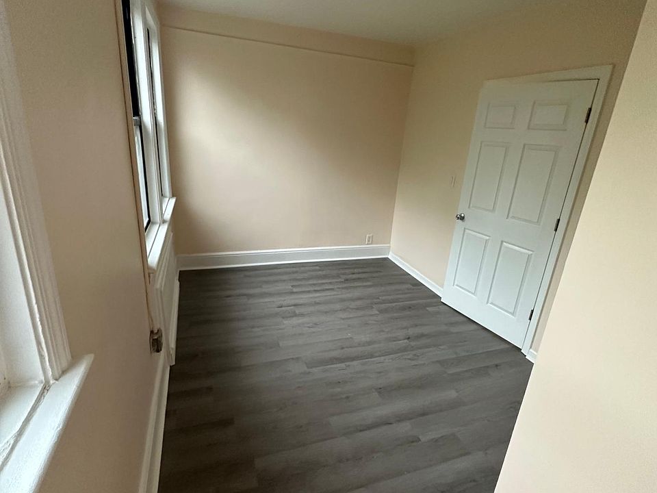 1st image of 6 Hendricks Ave Floor 2