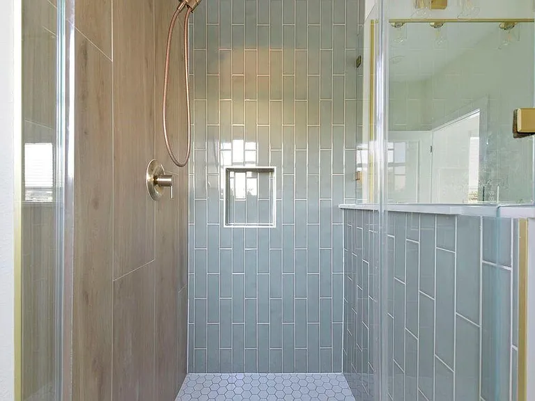 6417 Eastland St #A — Photo 19