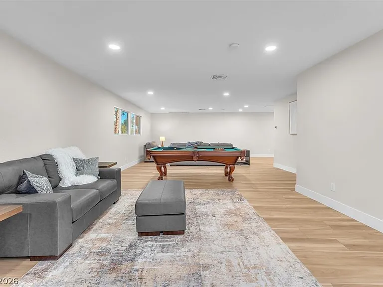 2868 Vista Del Sol Ave — Photo 30