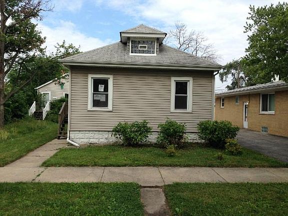 4th image of 15226 Marshfield Ave