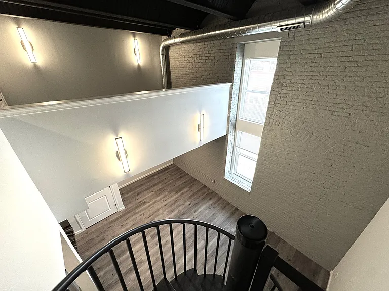 810 Monocacy St #207 — Photo 31