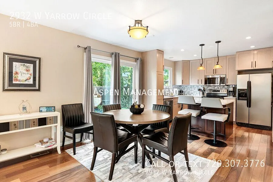 2932 W Yarrow Cir