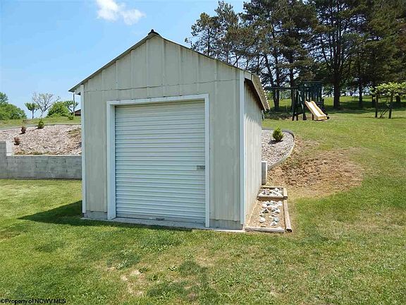 3rd image of 168 Harbert Dr