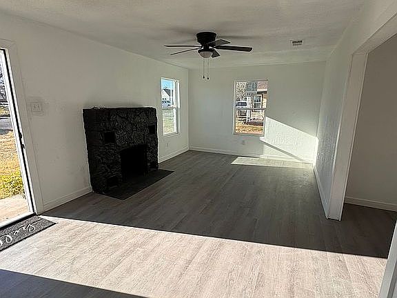 2nd image of 1702 N Alleghaney Ave