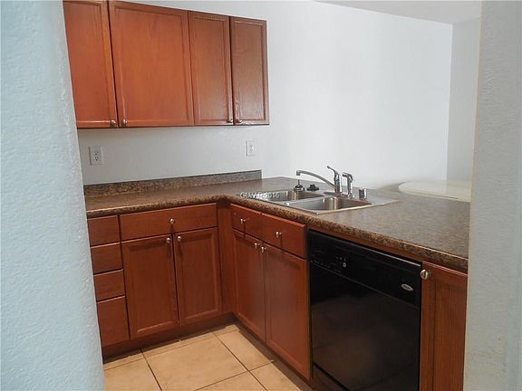 4th image of 7641 Interlace St #7641