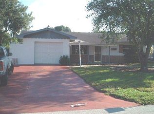 357 14th Ave SW, Largo, FL 33770