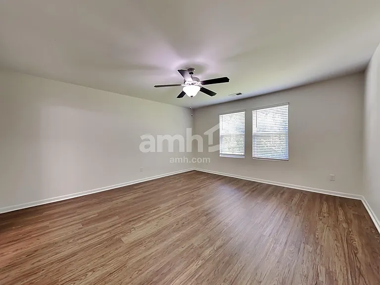 130 Orion Way — Photo 13
