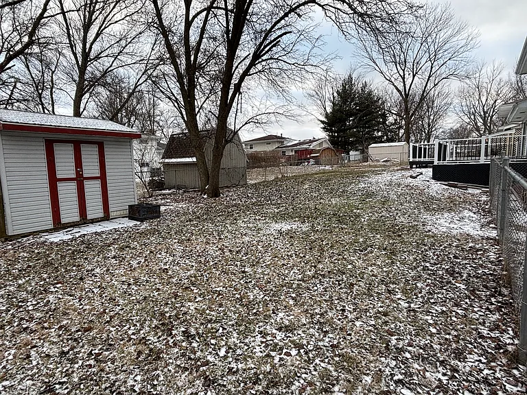 955 Crestview Ct — Photo 28