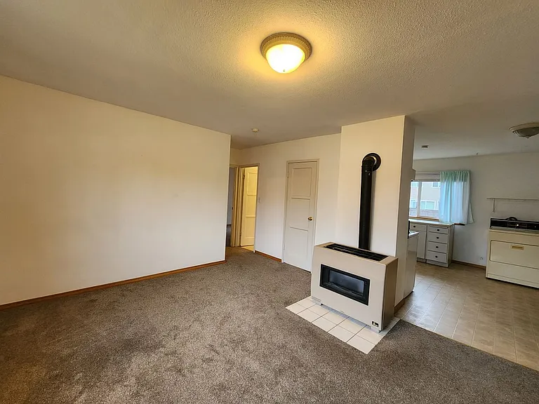 416 N Laventure Rd — Photo 6